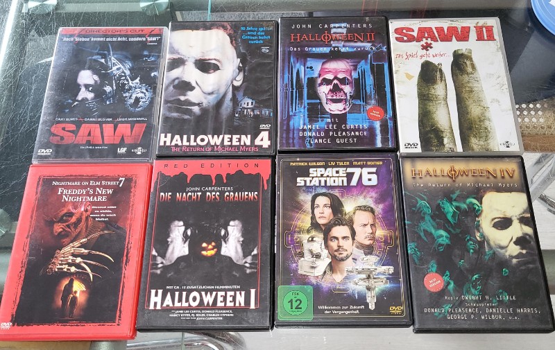 7 Stück alte Horror DVD z.B.Hellowin2 Kaufen!